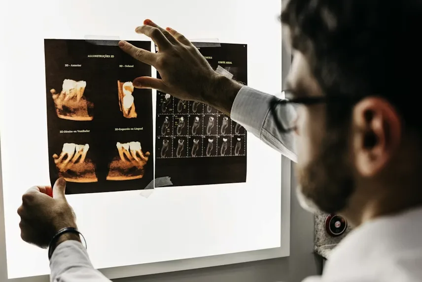 Reviewing 3D dental imaging for surgical planning